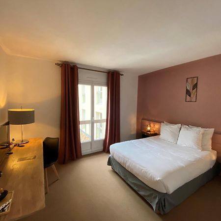 Logis Hotel Medieval, Montelimar Nord Rochemaure Exterior photo